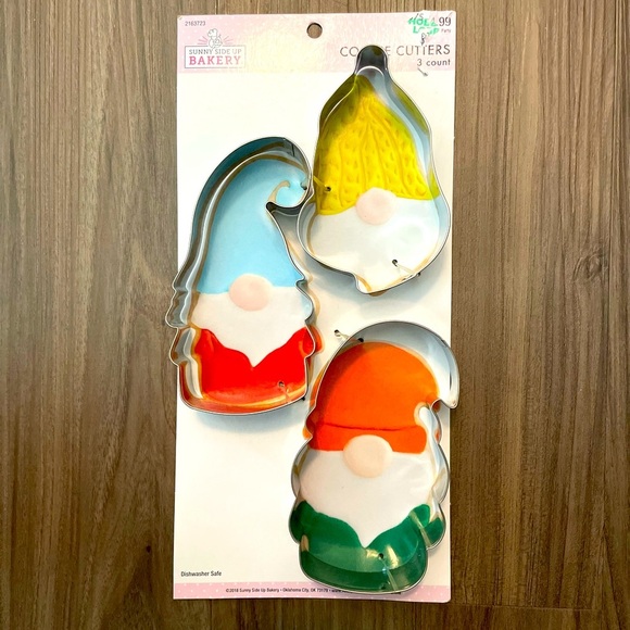 Sunny Side Up Bakery Gnome Cookie Cutters 3 piece set -NWT - Picture 1 of 2